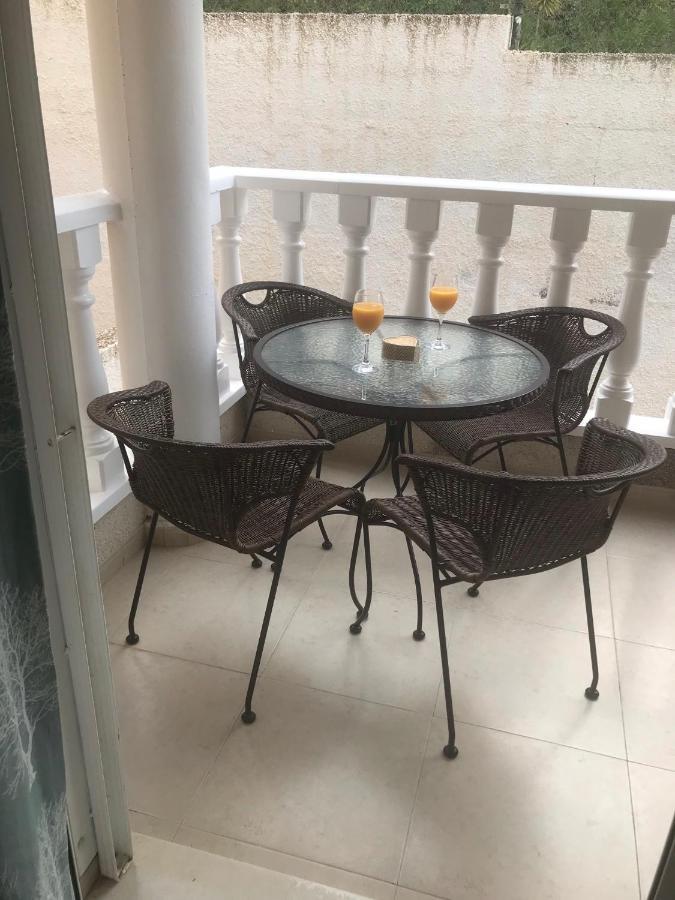 سيوداد كيسادا Lovely 2 Bedroom Apartment In Rojales Near Marquesa Golf المظهر الخارجي الصورة
